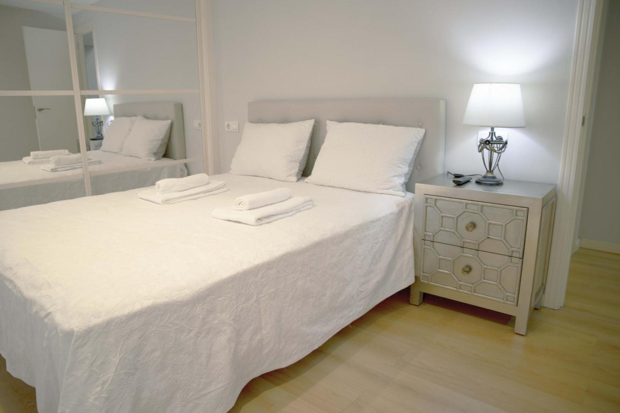 Apartamento En Ribeira Esterno foto