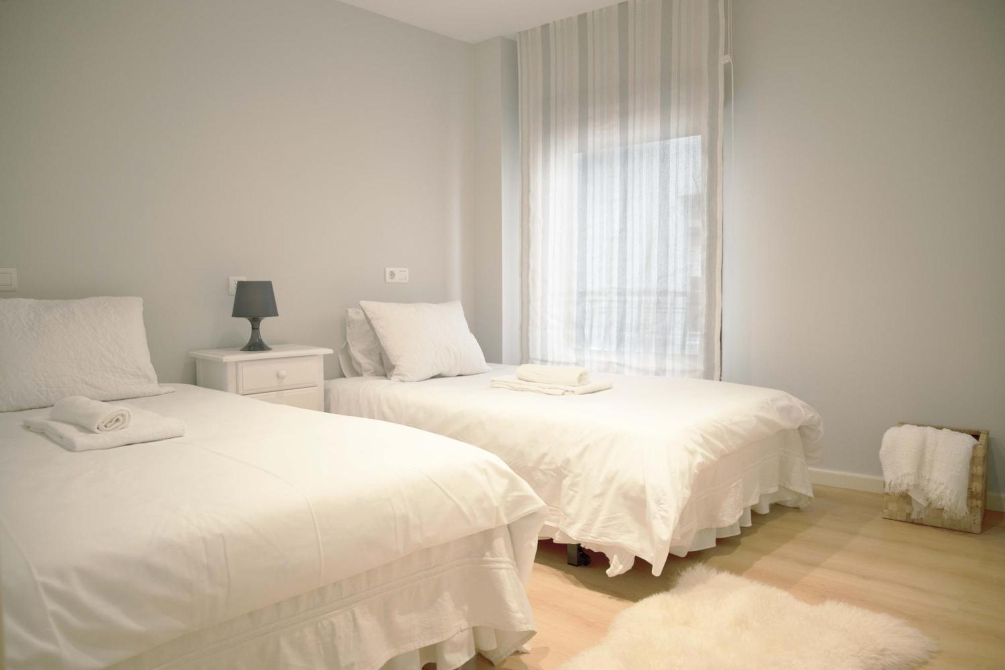 Apartamento En Ribeira Esterno foto